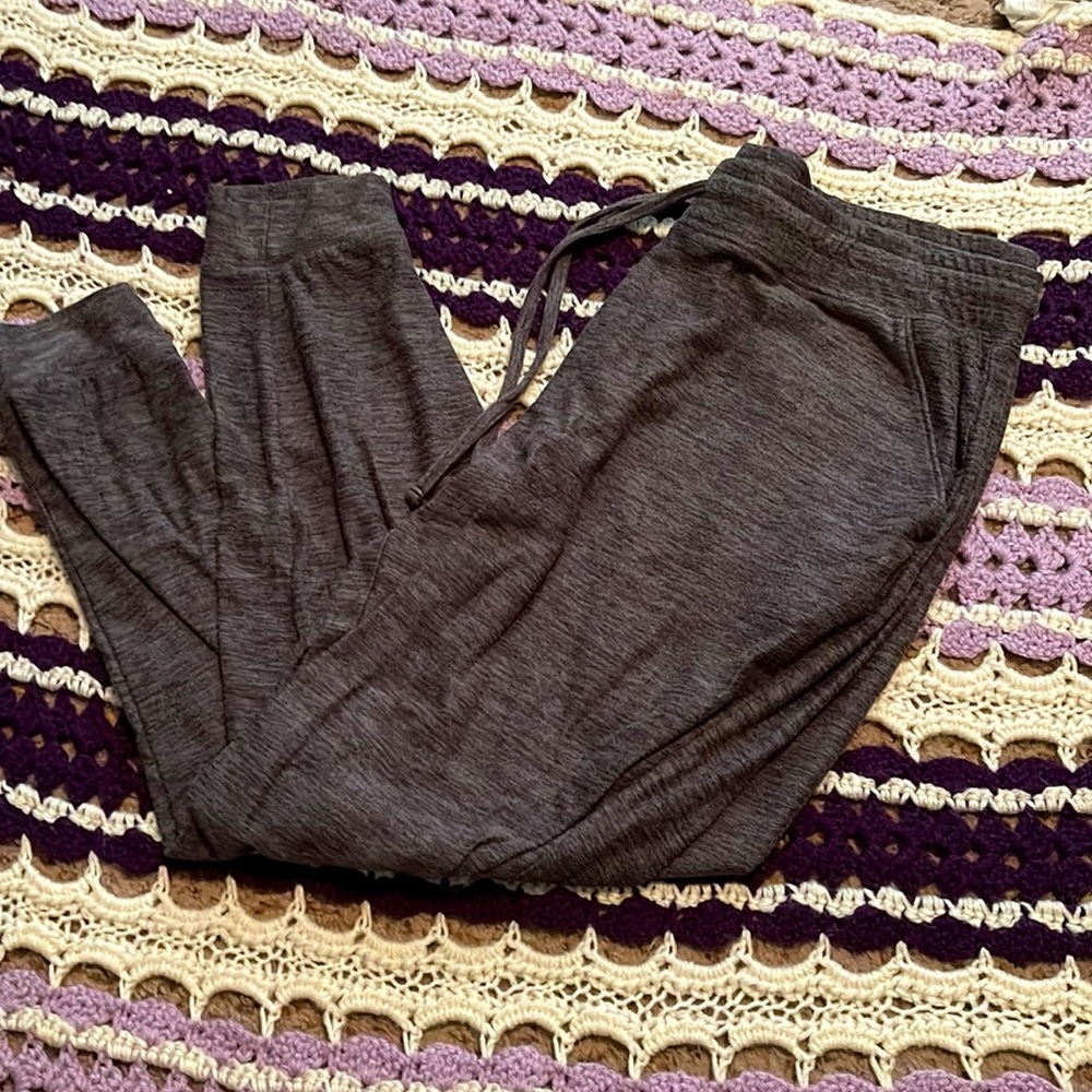 Gray joggers‼️‼️
